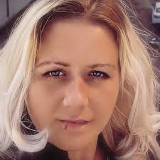 3_nYVqc5G2CeqDEpT2FbclU-SiA8HXoCjhBQNcLl2PyUdHX-xAcvDcx_lC3D-0mp57hegr6pnXLkBL6rM1pCgRFS.jpg?quality=95&crop=0,118,562,562&as=32x32,48x48,72x72,108x108,  ...