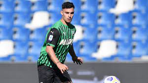 Compare kaan ayhan to top 5 similar players similar players are based on their statistical profiles. Kaan Ayhan Spielerprofil 20 21 Transfermarkt
