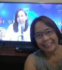 Hello everyone, DJ Jamie Fournier here! Make sure to tune in to my show  today from 𝟱-𝟳 𝗽𝗺 (𝗥𝗝𝗗𝗶𝗴𝗶𝗧𝗩) or 𝟱-𝟴 𝗽𝗺 (𝗥𝗝𝗙𝗠). I'll be  playing the greatest and latest hits 🎼,