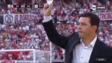 Indiscutiblemente el quipo mas popular del pais. River Plate Gifs Tenor