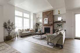 Gorgeous kitchen features white cabinets painted white, sherwin williams snowbound, fitted with a flat panel tv niche paired with gray granite, vanilla fantastic kitchen features walls painted sherwin williams light french gray alongside two round crystal chandelier illuminating a gray wire brushed. Sherwin Williams Sw 7004 Snowbound Walls Trim Ceiling Paint Color Sherwin Williams Sw 7004 Snowbound White House Interior Family Living Rooms Living Room Paint