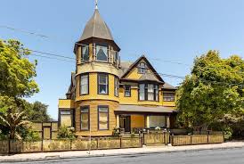 Pin By Paul David Scherffius On Properties Old Houses Old Houses For Sale Victorian Homes