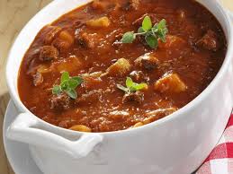 Gulaschsuppe Mit Majoran Rezept Rezepte Gulaschsuppe Gulaschsuppe Rezepte