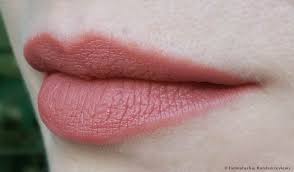 The matte lip cream goes on silky smooth, then sets to a pigmented matte finish. Nyx Soft Matte Lip Cream Lippenstift Wie Konnte Das Nur So Angesagt Werden Nyx Soft Matte Lip Cream In Farbe 02 Stockholm Testberichte Bewertungen Meinungen