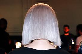 We've rounded up the best balayage hair colors for fall to update your look ahead of autumn, whether you're keen to try frosty blonde, caramel brunette, or even pumpkin spice red. Fashion People Are Already Requesting The Marc Jacobs Into The Gloss