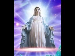 Cada 13 de mayo se celebra el día de la virgen de fátima, formalmente nuestra señora del rosario de fátima, una figura histórica para la iglesia católica hace ya más 100 años. El 13 De Mayo La Virgen Maria Youtube