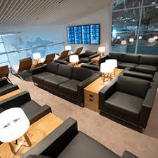 Many of the best credit cards offer perks on top of airport lounge access, and when you add them all up, they can be valuable enough that paying an annual fee is worth it. Get Complimentary Lounge Access With These Priority Pass Credit Cards