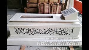 Feb 17, 2020 · 60 model kijing makam kuburan islam kristen katolik sumber modelrumahminimalis2.blogspot.com model makam kristen model batu nisan kristen terbaru model makam kristen model batu nisan kristen terbaru kijingan katolik modern model makam kristen model batu nisan kristen terbaru kijingan katolik modern di negara kita ini indonesia beragam macam. Model Makam Minimalis Youtube