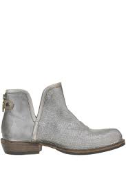 camy textured leather boots