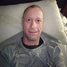 Danielle Cessna's Instagram, Twitter & Facebook