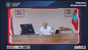 Последние твиты от cybernews (@cybernews_com). Tiga Lapisan Ruang Siber Yang Sering Diintai Hacker Cybernews Hynx Cyber Cafe