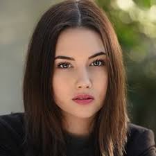 Jacqueline Mackenzie_百度百科