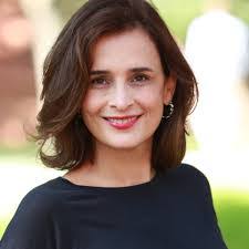 Maria Mutis's Instagram, Twitter & Facebook