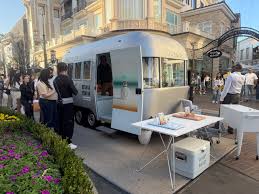 Food Truck Rental Campaign (Los Angeles) — Truck rental agency food truck in Los Angeles, California