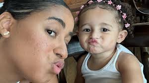 Mãe solo, MC Loma desabafa sobre descoberta da gravidez: 'Difícil aceitar' 