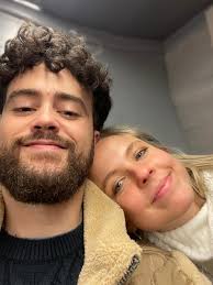 Amanda Laura Helms (@amandalaurahelms) • Instagram photos and videos