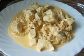 Auflauf Hahnchenbrust In Kase Sahne Sauce Uberbacken Rezept Rezepte Kase Sahne Sauce Lebensmittel Essen