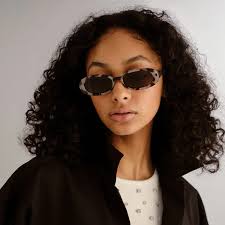 Louise Hendricks: Stella Ring: 22STEL