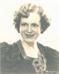 Elsie Garrison's Instagram, Twitter & Facebook