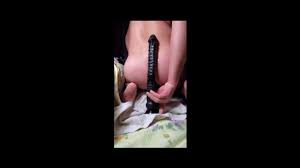 40cmロングディルドをアナルの深いところまで挿入