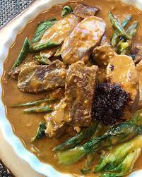 Beef kare kare recipe is made from peanut sauce with a variety of vegetables, stewed oxtail, beef, and occasionally offal or tripe. Beef Kare Kare Recipe