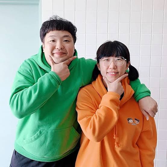 한국 셀럽 유튜버 연소득 순위, K팝 스타들 사이에 '의외의' 인물이 올라왔다 | 위키트리