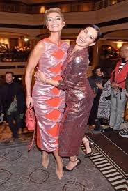 Sieben jahre nachdem die schauspielerin mit einer ernährungsumstellung abnimmt, ist si. Fashion Shows Wolfgang Joop Marcel Ostertag Mit Barbara Becker Hardy