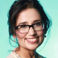 Linda Kader's Instagram, Twitter & Facebook