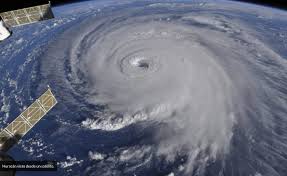 En esta liga podeis tener acceso a una serie de ligas en donde se puede ver en tiempo real actualización cada 15 minutos imagenes satelitales de todo el mundo. Tecnologia Para Entender A Los Huracanes Huracan Sin Peligro