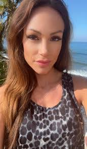 Michelle Bridwell's Instagram, Twitter & Facebook