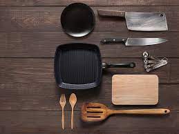 From juicers and spiralizers to knives and graters, these products make cooking way more fun. 10 Must Have Kitchen Gadgets For Lazy Cooks And Bachelors The Times Of India