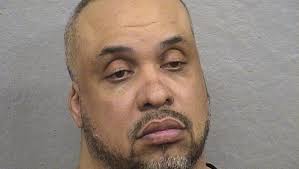 Security guard at Cook County gentlemen's club fatally shot customer:  police