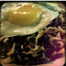 Sometimes i try to fried it my own but always tak jadi Indomee Goreng Daging Telur Mata Kerbau Food Delicious Cabbage
