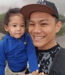 Ahead, we will also know about fatin afeefa dating, affairs, marriage, birthday, body measurements, wiki, facts, and much more. Anak Lelaki Fatin Afeefa Tidak Ada Kaitan Dengan Adam Shahz Hiburan Mstar