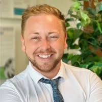 100+ "Tommy Peck" profiles