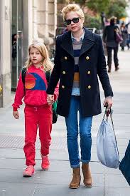 pin na doske michelle williams