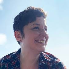 Dan Arnett's Instagram, Twitter & Facebook