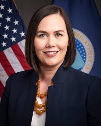 Jess Paulson's Instagram, Twitter & Facebook