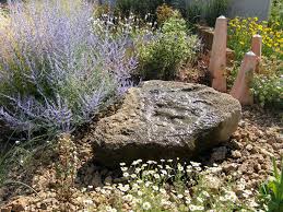 Dafür brauchen sie noch nicht mal. Quellstein Im Garten Installieren Mein Schoner Garten
