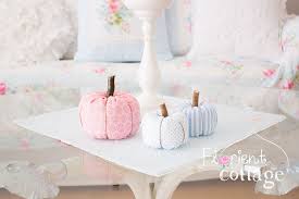 Greengate Stoffserviette Sonja Pale Blue Stoffkurbisse Selbstgenaht Kerzenhalter Aryd Von Ikea Greengate Qui Ruschen Kissen Greengate Kissen Stoffkurbisse