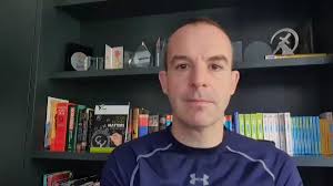 @MartinSLewis's video Tweet