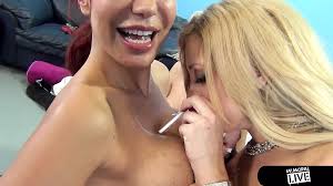 Vidéos porno blonde gros seins partouze sauvage french amateur 720p HD  gratuites 2025 | xHamster