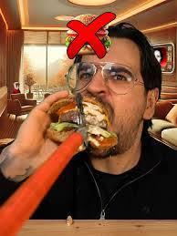 Cassandra Chasse's Instagram, Twitter & Facebook