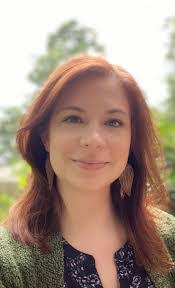 Erin Macomber's Instagram, Twitter & Facebook