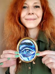 Medium : crochet Pattern : my own (cottontail&whiskers) Creator : me This  is "Chilli Bean" the baby Texas Longhorn 😁 "My Mama says I'll grow into my  horns when I'm a big