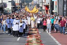 Dia de corpus christi, causou impasse. Corpus Christi Afinal A Data Crista E Ou Nao Considerada Feriado Nacional
