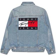 Tommy Hilfiger 90s Denim Jacket Liked On Polyvore Featuring Outerwear Jackets Blue Jackets Denim Jacke 90s Denim Jacket Denim Jacket Tommy Hilfiger Outfit