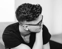The temple fade style is a favorite for teenage guys with wavy hair. 21 Wavy Hairstyles For Men 2021 Trends Styles