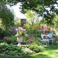 Oaktreecottage17 On Instagram I Wait Months And Months For Summers Beauty I M Not At All Ready For Beautiful Gardens Country Cottage Garden Cottage Garden