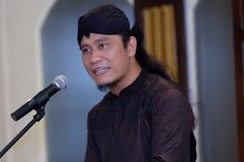 Hasil diatas adalah hasil pencarian dari anda download gus miftah mp3 dan menurut kami yang paling cocok adalah download gus miftah. Gus Miftah Follow Akun Islam Yang Menentramkan Bukan Menjerumuskan Antara News Jawa Timur
